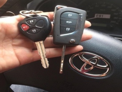 Sửa khóa, làm khóa xe Toyota nhanh tại TP Hồ Chí Minh